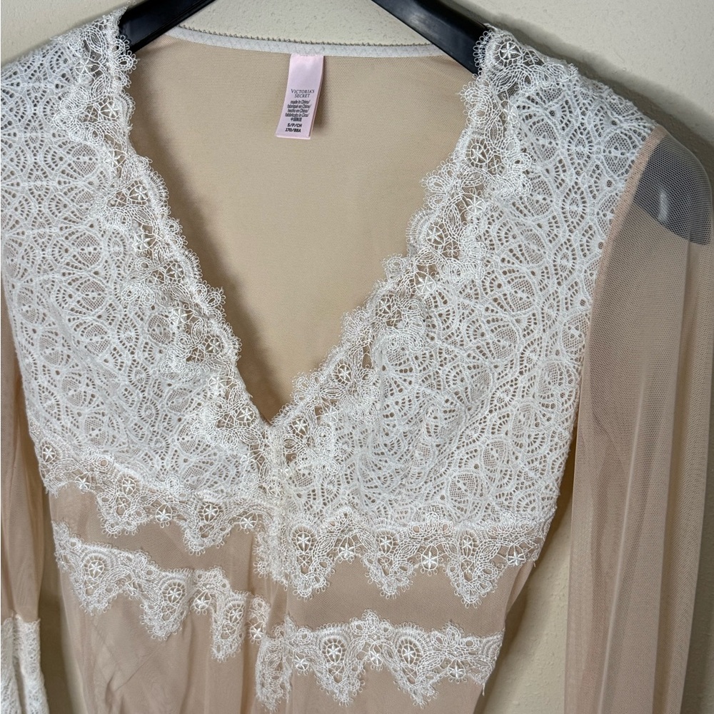 Vintage Victoria’s Secret Lace Mesh Bodysuit Sheer Bell Sleeve Y2K Romantic Top - Picture 2 of 10